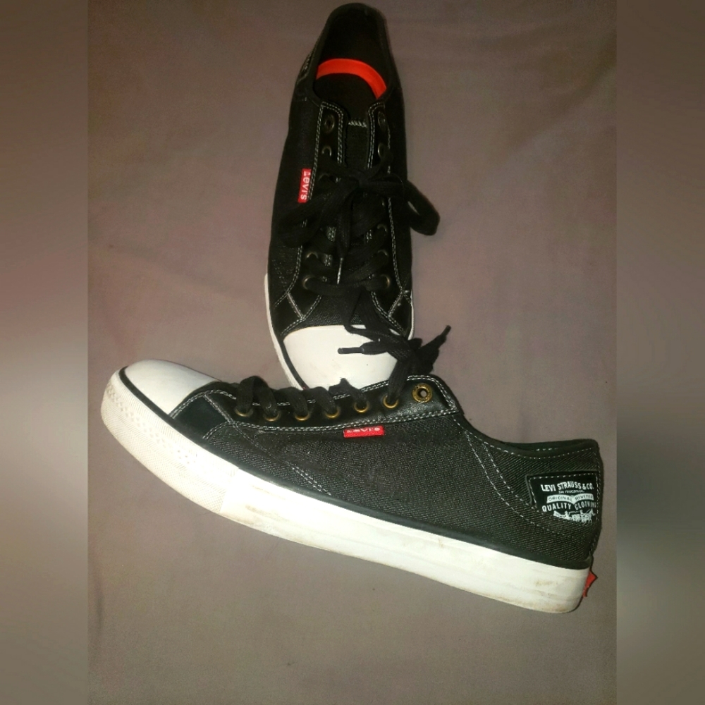 Levi Casual Low Tops